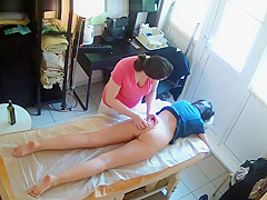 Naked Massage-therapy